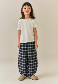 Nem kiválasztott, navy check