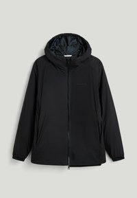 Sort hættetrøje med lynlås, lange ærmer og sidelommer, vist fladt mod en lysegrå baggrund.