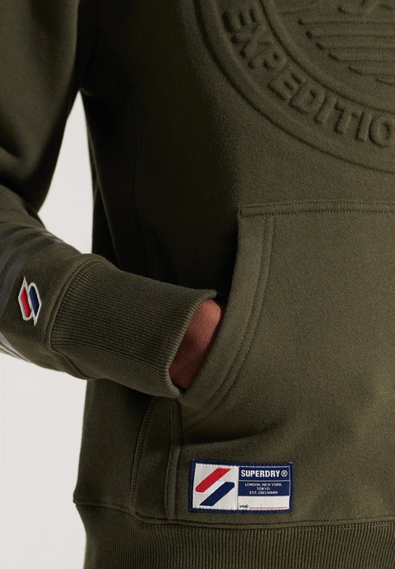 Superdry EXPEDITION EMBOSSED - Hoodie - surplus goods olive/olive -  Zalando.de