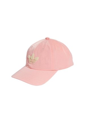 Roze baseballpet van gladde stof, met een getextureerd beige geborduurd logo met drie bladeren aan de voorkant.