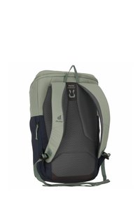 Zaino grigio e blu navy visto da dietro, con spallacci imbottiti, pannello posteriore in rete e maniglia per il trasporto superiore.