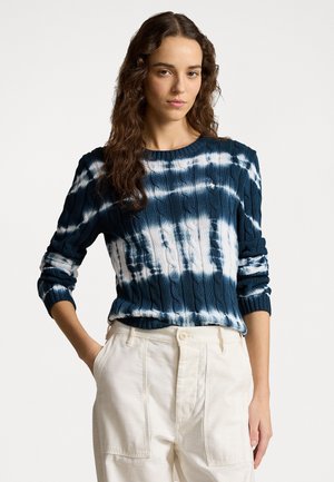 TIE DYE CABLE KNIT COTTON SWEATER - Svetrík - blue multi tie dye