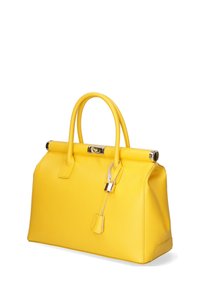 Borsa a mano gialla in pelle con due manici arrotondati, una chiusura metallica e una finitura testurizzata. Presenta un piccolo lucchetto come dettaglio attaccato alla cerniera.