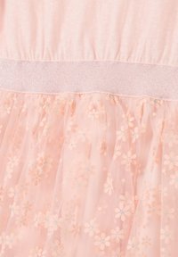 OVS WITH RUCHED SLEEVES AND FLORAL - Vestido de cóctel - pink