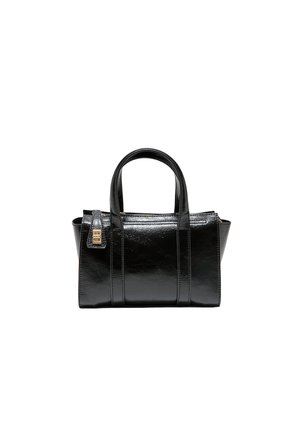 Sac à main en cuir noir brillant avec deux poignées supérieures et une petite boucle dorée sur la sangle latérale.