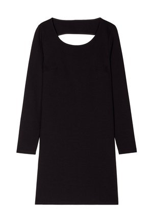 Vestido negro de mangas largas con escote redondeado y corte en la espalda. Textura suave y diseño hasta la rodilla con detalles de costura mínimos.