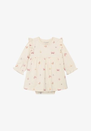 Kremfarvet babykjole med lange ærmer, flæsekanter på skuldrene og manchetter, dekoreret med pastelfarvede sommerfugleprint.