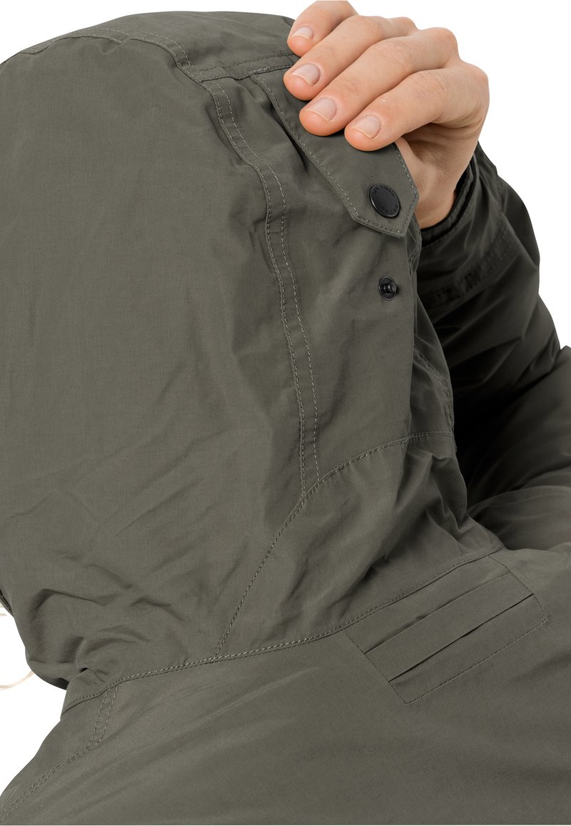 Damen Sportbekleidung | Jack Wolfskin WILDWOOD W Parka grape leaf/oliv - WE08068 Damen Sportbekleidung | Jack Wolfskin WILDWOOD W Parka grape leaf/oliv - WE08068