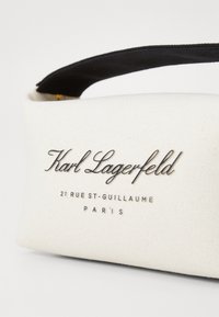 KARL LAGERFELD POUCH - Alkalmi kézitáska - natural