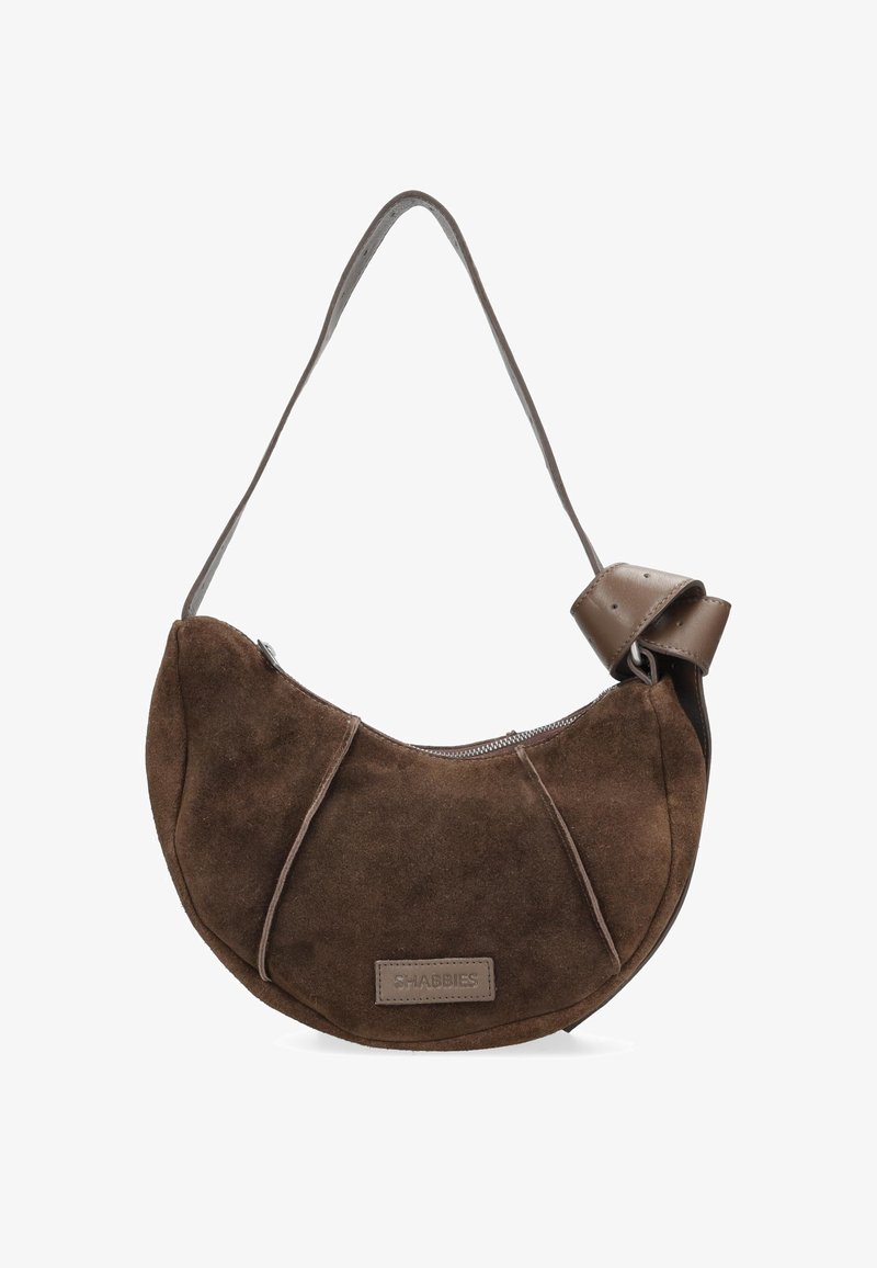 Borsa a tracolla in suede marrone con forma curva, dettagli in pelle e chiusura con zip. Dotata di una singola tracolla regolabile e dettaglio del logo.