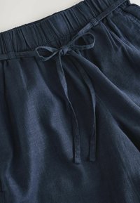 Next REGULAR FIT - Kratke hlače - navy
