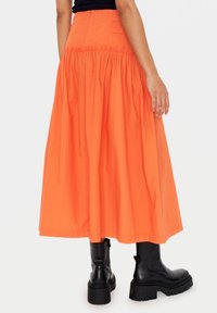 Saint Tropez A-linjekjol - orange