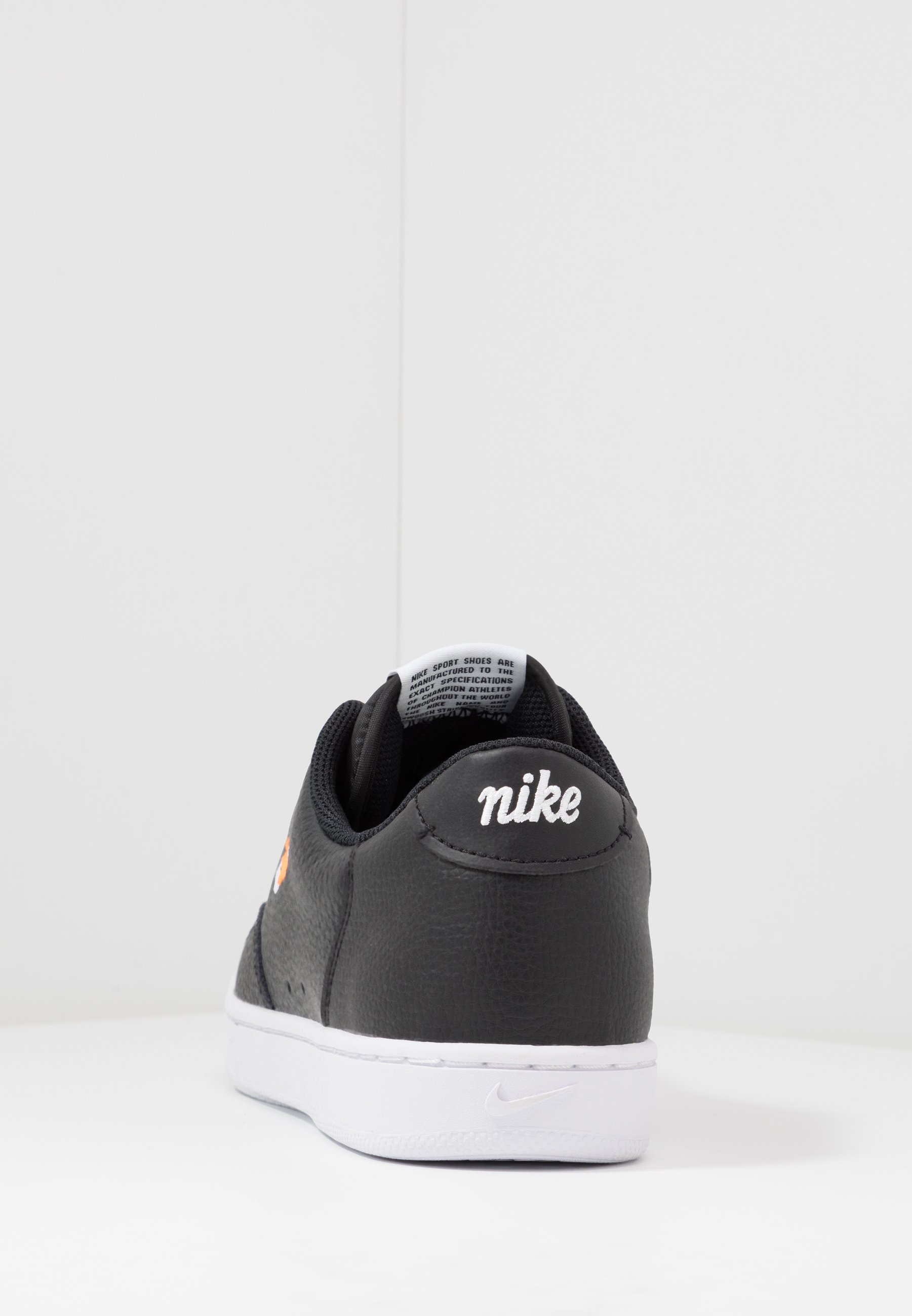 Nike Sportswear COURT VINTAGE UNISEX - Trainers - black/white/total  orange/black - Zalando.co.uk