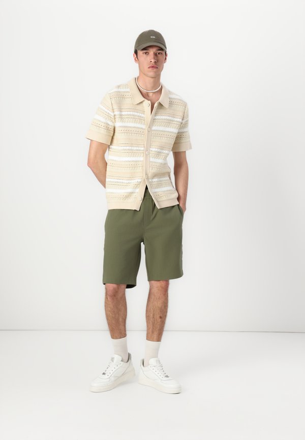 Cardigan - oatmeal stripesegret  fog3