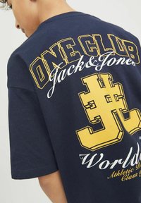 Jack & Jones Junior Majica kratkih rukava s printom - navy blazer
