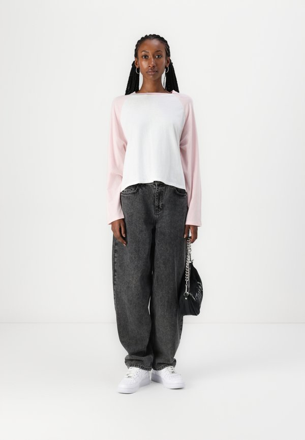 Easy Long-Sleeve Raglan T-Shirt - Long sleeved top2