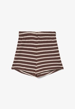 Shorts tricotés marron et blancs avec des rayures en zigzag horizontales, présentés à plat sur un fond blanc.
