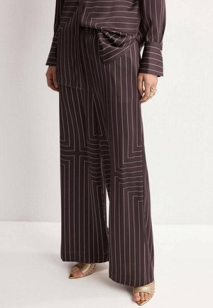 Pantalones - chocolate