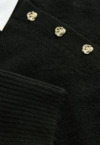 LAYERED COLLARED DETAILED BUTTON  - Jumper - black