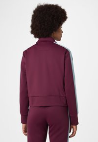 Fila COMO BOXY TAPED  - Sudadera con cremallera - fig