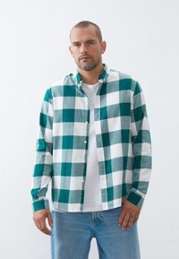 Pier One Hemd - green/white