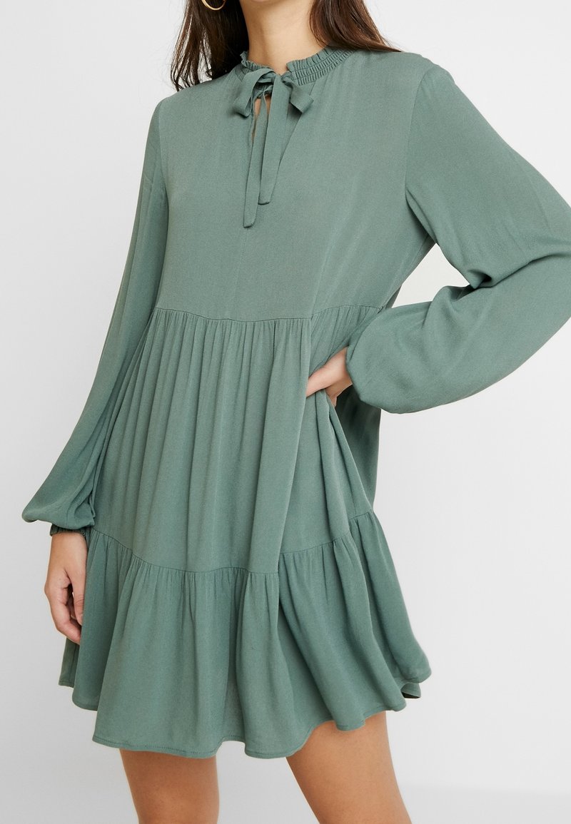 EDITED Vapaa-ajan mekko - green