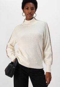 Repeat Strickpullover - cream