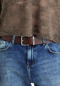 FLAT KEEPER BELT - Riem - shaved chocolate