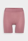FREE EVOLVE CYCLIST - Shorty - date night pink