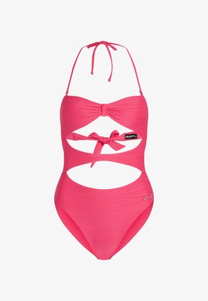 Maillot de bain une pièce découpé rose avec un tissu texturé. Présente un détail de nœud au centre et des bretelles à nouer. Inclut un logo près de la hanche.