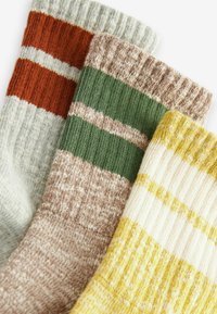 Next STRIPE CUSHION 3 PACK WITH ARCH SUPPORT - REGULAR FIT - Strumpor - green brown