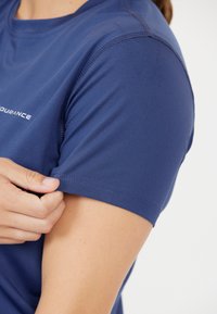 Endurance FUNKTIONS YONAN - T-shirt till träning - blue
