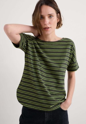 Seasalt Cornwall Tricou cu imprimeu - green pellitras maritime aloe