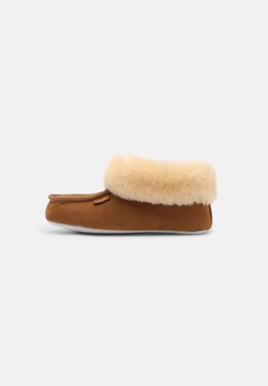MOA - Chaussons - chestnut