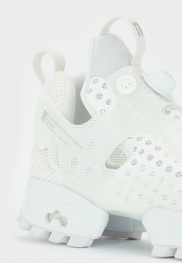 11 BY BORIS BIDJAN SABERI INSTAPUMP FURY MID UNISEX - Trainers3