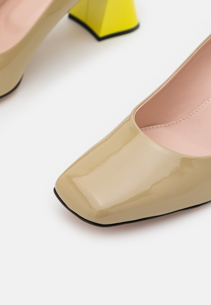 Damen Klassische Pumps | HUGO SOPHY Pumps dark beige/beige - XT35230 Damen Klassische Pumps | HUGO SOPHY Pumps dark beige/beige - XT35230