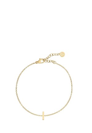 Zlatý náramok s horizontálnym prúžkom. Obsahuje karabínkový uzáver a nastaviteľný reťazec pre variabilitu veľkosti.