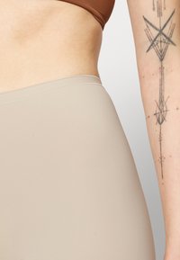 Marks & Spencer THIGH SLIMMER 2 PACK  - Shapewear - opaline