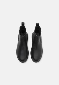 KARL LAGERFELD KAPRI LUG MID GORE BOOT - Classic ankle boots - black