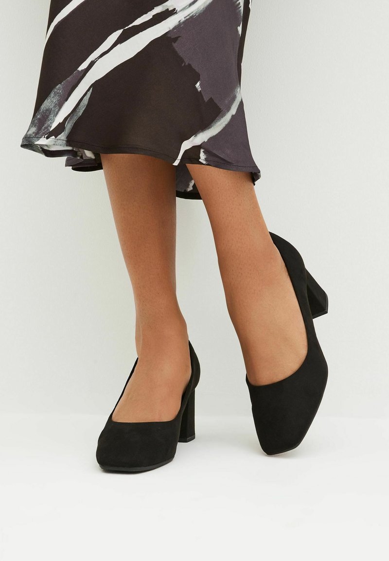 Next FOREVER COMFORT SQUARE TOE COURT REGULAR - Avokkaat - black