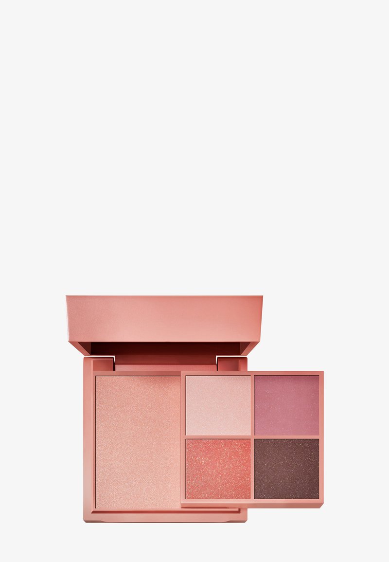 MAC TEDDY TAKEOVER EYE & FACE PALETTE: LIGHT - Face Palette - plush paradise