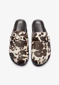 Zign Studio LEATHER UNISEX - Mules - brown