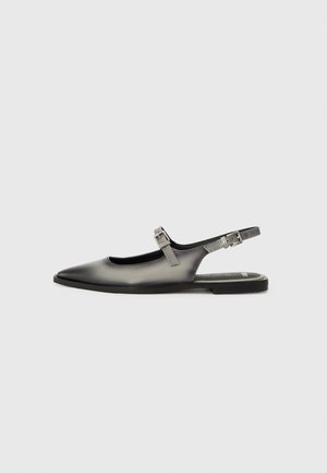 Slingback flat shoes in gradient gray leather with a pointed toe, adjustable strap, and a flat black sole.