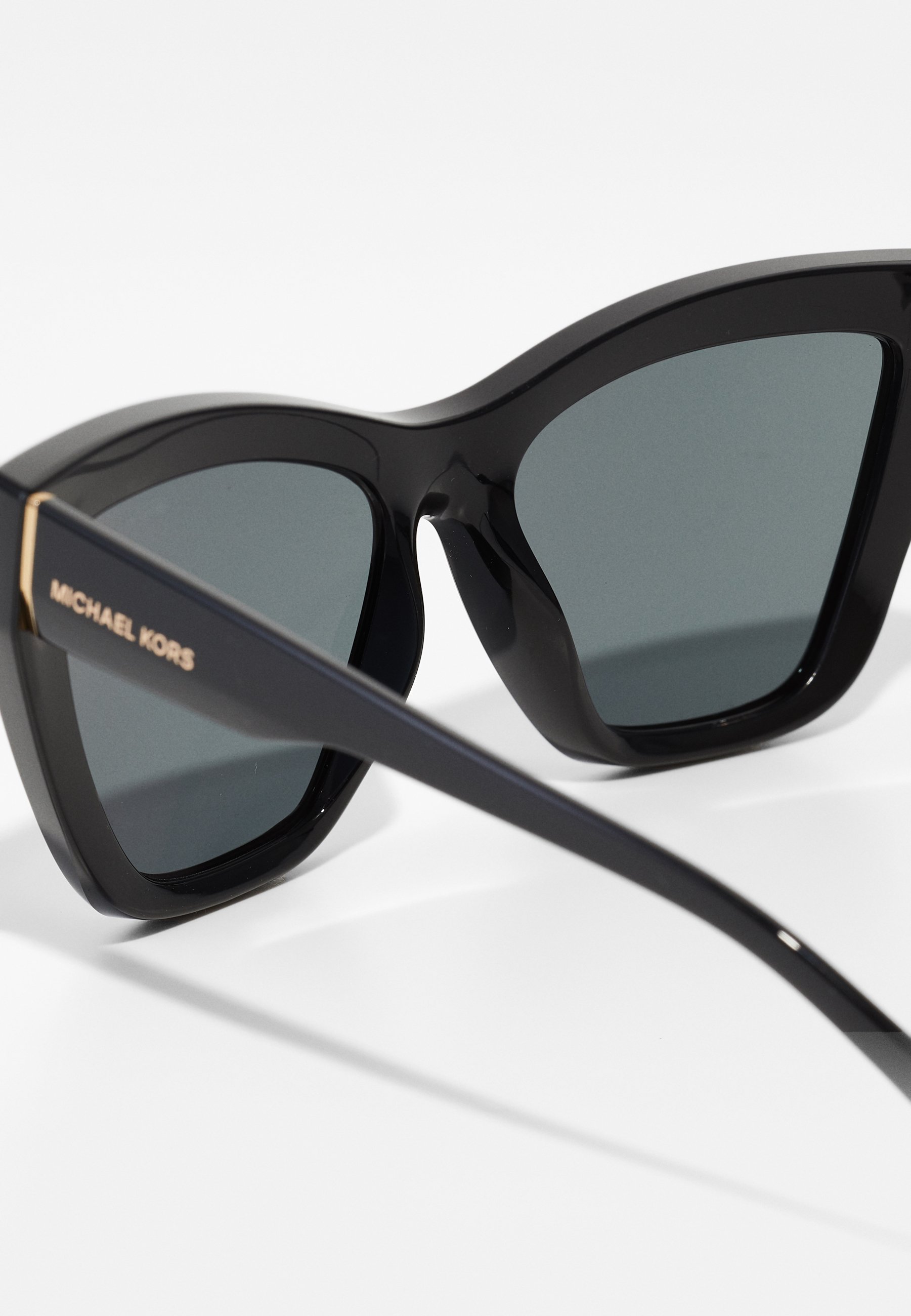 Michael Kors DUBAI - Sunglasses - black/dark grey solid/black