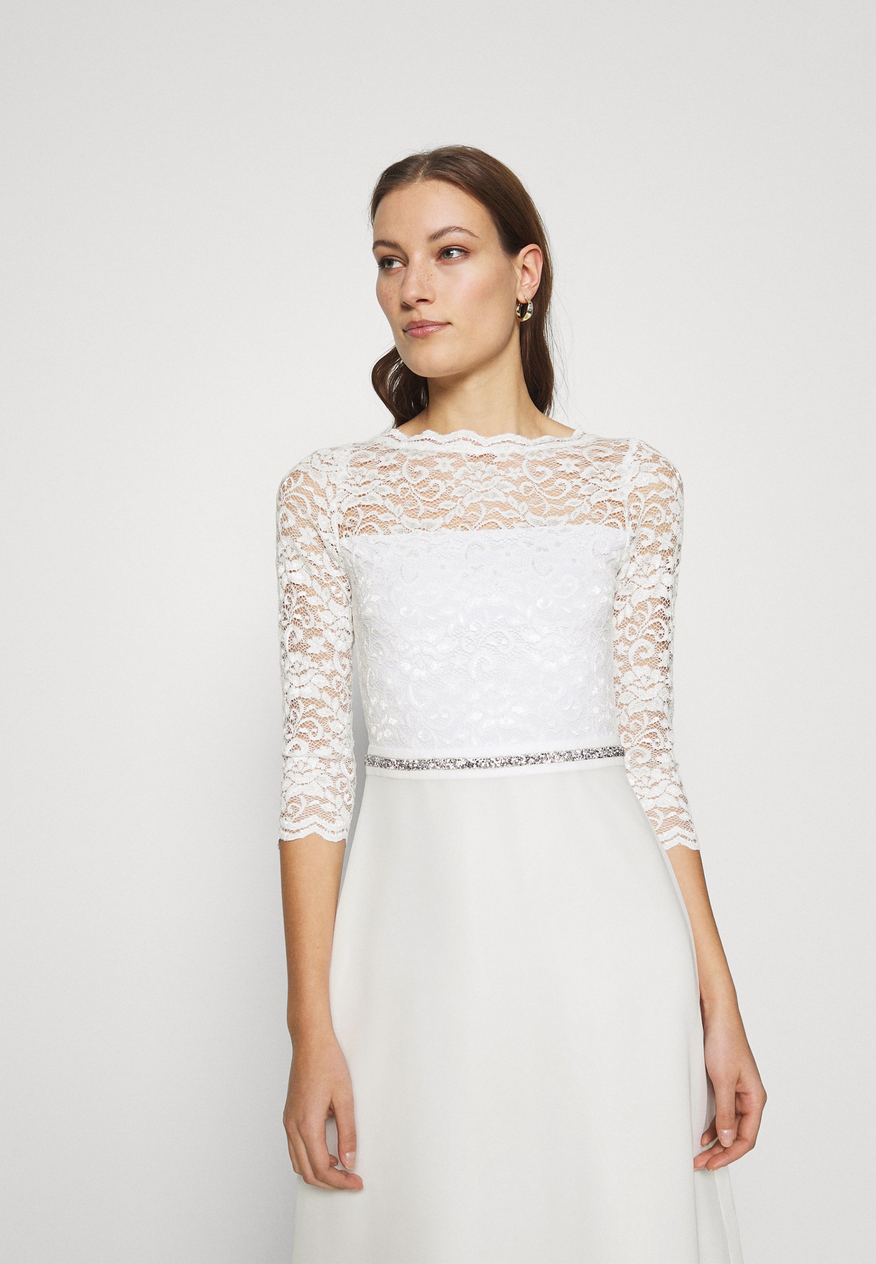 robe de cocktail ecru