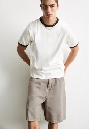 BAGGY - BERMUDA - Shorts di jeans - grey