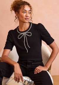 Love & Roses REGULAR FIT  - Apdrukāts T-krekls - black bow