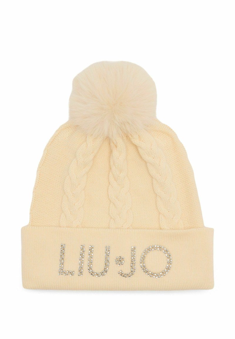 Beżowa dzianinowa czapka z splotem warkoczowym, zwieńczona sztucznym futrzanym pomponem. Posiada logo "LIU•JO" wykonane z cyrkonii na mankiecie.