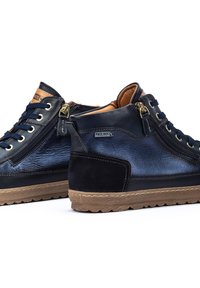 Pikolinos LAGOS - Zapatillas - Dark blue