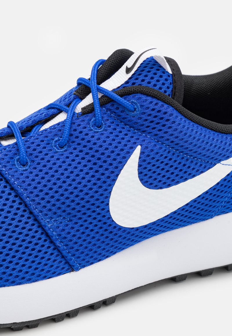 blue and white roshes